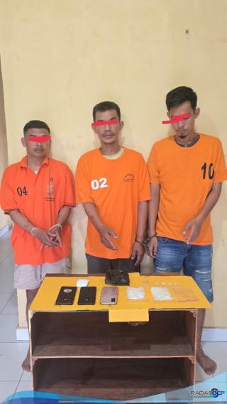 Polsek panipahan Tangkap Tiga Peyalahgunaan Narkoba Sebanyak 203-65 Gram sabu